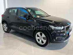 Negro Usado 2020 Volvo XC40 Momentum SUV | 26.500 € (Precio justo)