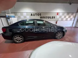 Gris / plata Usado 2012 Toyota Avensis Executive Berlina | 9495 € (Precio justo)