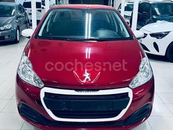 Rojo Usado 2017 Peugeot 208 Access Utilitario | 7900 € (Precio justo)