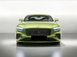 Verde Usado 2024 Bentley Continental Berlina | 359.900 €