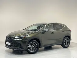 Verde Usado 2023 Lexus NX450h+ Executive Line SUV | 48.500 € (Super precio)