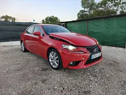 Rojo Usado 2015 Lexus IS300h Berlina | 11.500 €