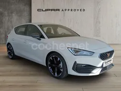 Blanco Nuevo 2024 Cupra Leon Berlina | 29.100 € (Super precio)