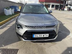 Gris / plata Usado 2024 Kia Niro SUV | 24.500 € (Precio justo)