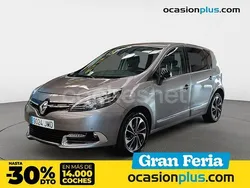 Gris / plata Usado 2016 Renault Scénic III Bose Edition Monovolumen | 9550 € (Precio justo)