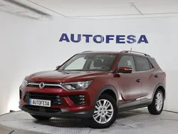 Granate Usado 2020 Ssangyong Korando SUV | 16.450 € (Precio justo)