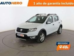 Blanco Usado 2015 Dacia Sandero Stepway Utilitario | 8899 € (Precio justo)