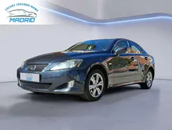 Gris / plata Usado 2007 Lexus IS220d Luxury Line Berlina | 5900 € (Precio justo)