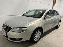 Gris / plata Usado 2009 VW Passat Advance Berlina | 6999 € (Precio justo)