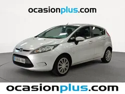 Gris Usado 2012 Ford Fiesta Trend Utilitario | 6200 € (Precio justo)