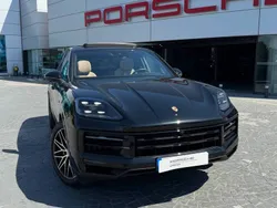 Negro cromita metalizado Usado 2024 Porsche Cayenne SUV | 122.900 € (Caro)