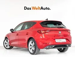 Rojo Usado 2024 Seat Leon FR | 26.500 € (Precio justo)
