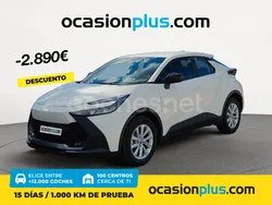 Blanco Nuevo 2025 Toyota C-HR Active SUV | 30.290 € (Precio justo)