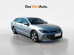 Usado 2024 VW Passat Business Familiar | 38.900 €