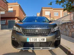 Verde Usado 2020 Peugeot 5008 Allure Monovolumen | 17.450 € (Buen precio)