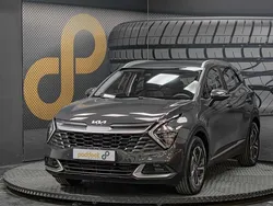 Gris / plata Usado 2024 Kia Sportage SUV | 27.900 € (Precio justo)