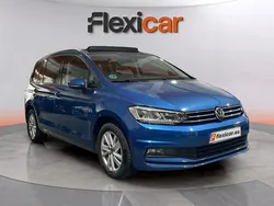 Azul Usado 2021 VW Touran Advance Monovolumen | 24.090 € (Un poco caro)