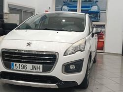 Blanco Usado 2015 Peugeot 3008 Access Berlina | 4499 € (Super precio)