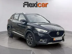 Negro Usado 2022 MG ZS Luxury Berlina | 14.750 € (Precio justo)