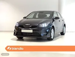 Negro Nuevo 2025 Kia Ceed Berlina | 22.790 € (Precio justo)