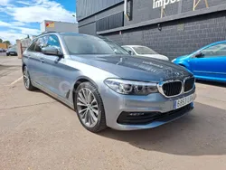 Gris / plata Usado 2021 BMW 520 Sport Line Familiar | 28.900 € (Precio justo)
