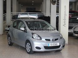 Gris Usado 2010 Toyota Aygo Connect Style Utilitario | 7500 € (Caro)