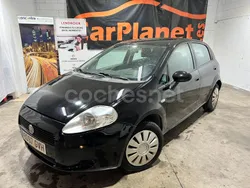 Negro Usado 2010 Fiat Punto Active Utilitario | 4150 € (Precio justo)