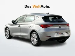 Gris plata Usado 2024 Seat Leon Style | 24.900 € (Buen precio)