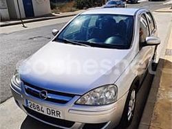 Gris / plata Usado 2005 Opel Corsa Berlina | 4000 € (Caro)
