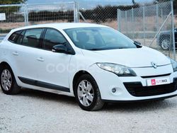 Blanco Usado 2012 Renault Mégane Berlina | 4990 € (Precio justo)