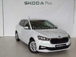 Blanco Usado 2024 Skoda Fabia Selection Berlina | 16.900 € (Un poco caro)
