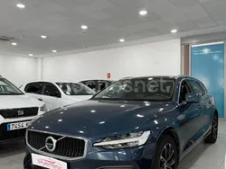 Azul Usado 2020 Volvo V60 Momentum Familiar | 23.990 € (Precio justo)