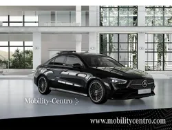 Negro Nuevo 2025 Mercedes CLA200 Berlina | 47.805 € (Caro)