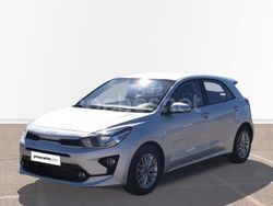 Gris / plata Usado 2023 Kia Rio Berlina | 14.100 € (Precio justo)