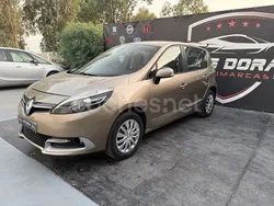 Beige Usado 2015 Renault Scénic III Monovolumen | 7990 € (Precio justo)