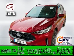 Rojo Usado 2024 Ford Kuga ST-Line X SUV | 34.500 € (Precio justo)