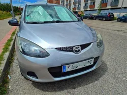 Gris / plata Usado 2008 Mazda 2 Active Berlina | 3999 € (Precio justo)