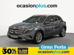 Gris / plata Usado 2016 Mercedes GLA200 Urban SUV | 19.700 € (Precio justo)