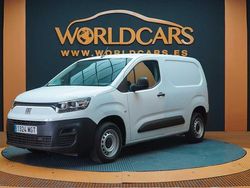 Blanco Usado 2023 Fiat Doblò Monovolumen | 17.850 € (Precio justo)