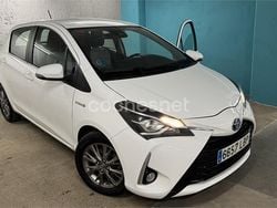 Blanco Usado 2019 Toyota Yaris Hybrid Advance Berlina | 11.000 € (Buen precio)