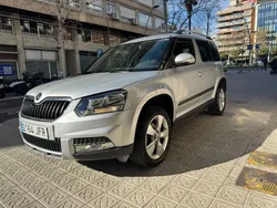 Gris Usado 2015 Skoda Yeti Active SUV | 9500 € (Precio justo)