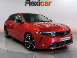 Rojo Usado 2022 Opel Astra Edition Berlina | 16.990 € (Precio justo)