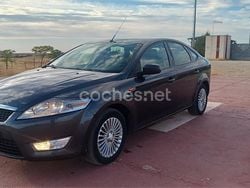 Gris / plata Usado 2008 Ford Mondeo Ambiente Berlina | 3200 € (Precio justo)