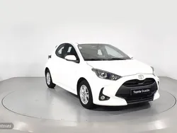 Blanco Usado 2024 Toyota Yaris Edition Berlina | 19.000 € (Precio justo)