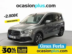 Gris Usado 2023 Mercedes A180 Monovolumen | 26.250 € (Precio justo)