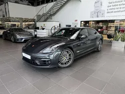 Gris vulcano metalizado Usado 2023 Porsche Panamera 4 Platinum Edition Berlina | 115.000 € (Caro)