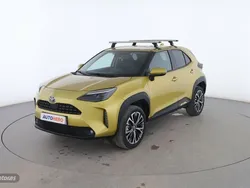 Oro Usado 2024 Toyota Yaris Cross Style SUV | 26.499 €
