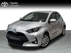 Gris / plata Usado 2024 Toyota Yaris Hybrid Active Berlina | 21.400 € (Precio justo)