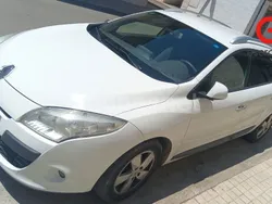 Blanco Usado 2011 Renault Mégane GrandTour Dynamique Familiar | 4812 € (Precio justo)