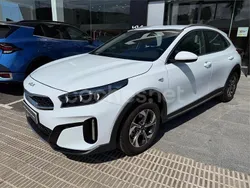 Blanco Usado 2024 Kia XCeed SUV | 19.750 € (Buen precio)
